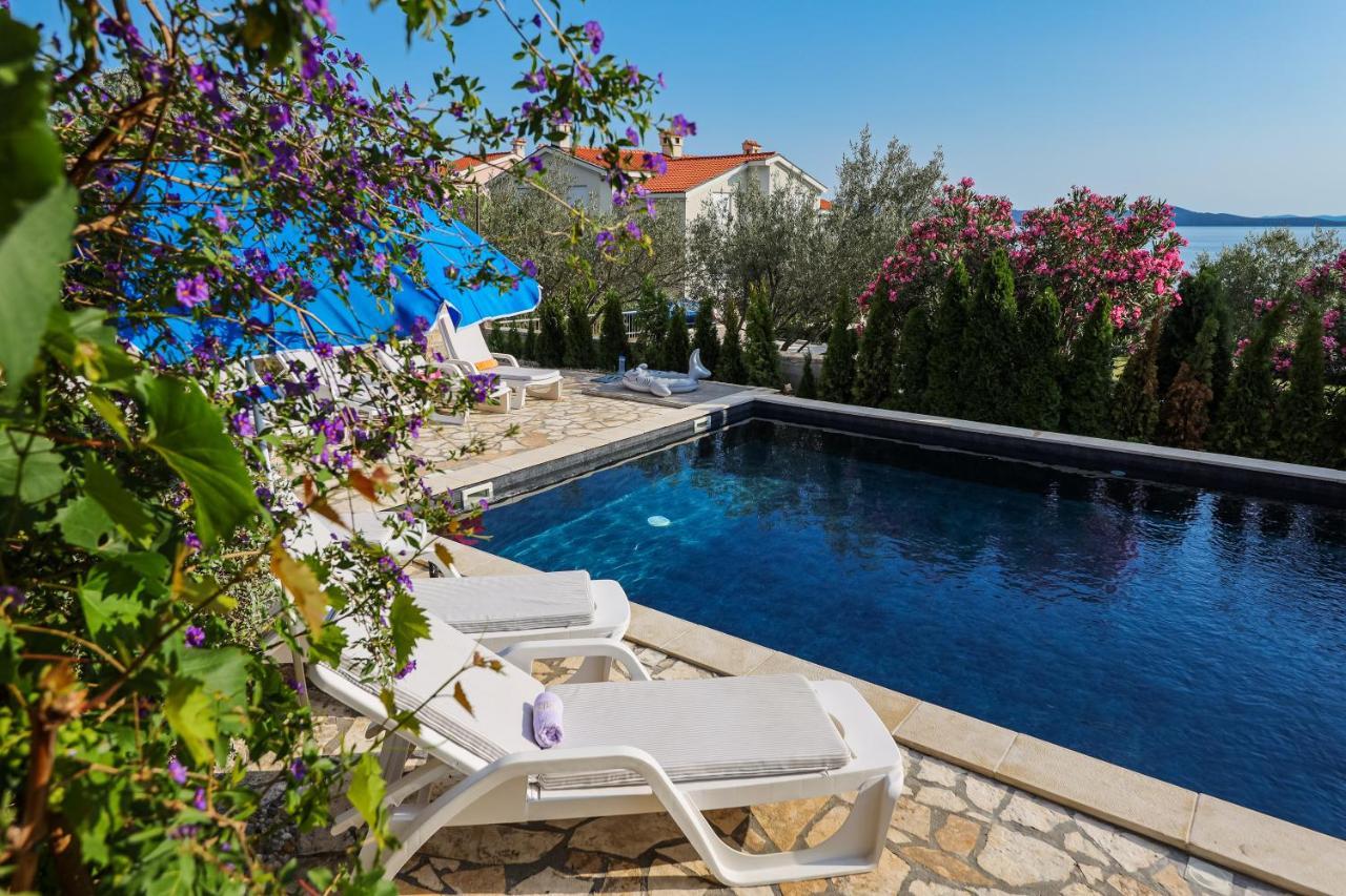 Luton Apartment Zadar Kozino Heating Pool & Jacuzzi Exterior photo